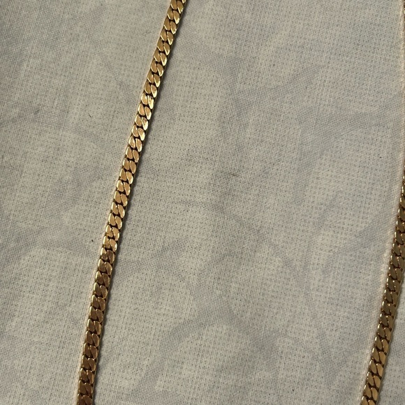 🎅🏻 VINTAGE SIGNED AVON 16.5” HEAVY GOLD CHAIN/2.5”ENAMELED PENDANT - Picture 5 of 9